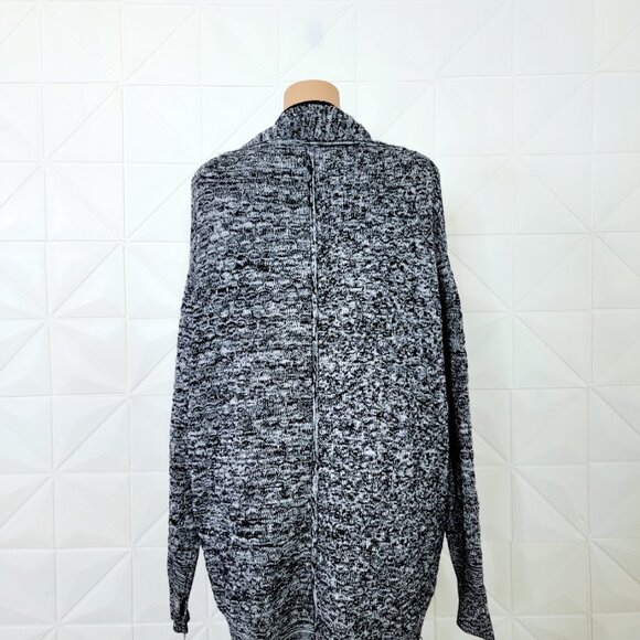 Lululemon Women's Black Heather Cardi All Day Merino Wool Cardigan Sweater XL - Picture 3 of 8